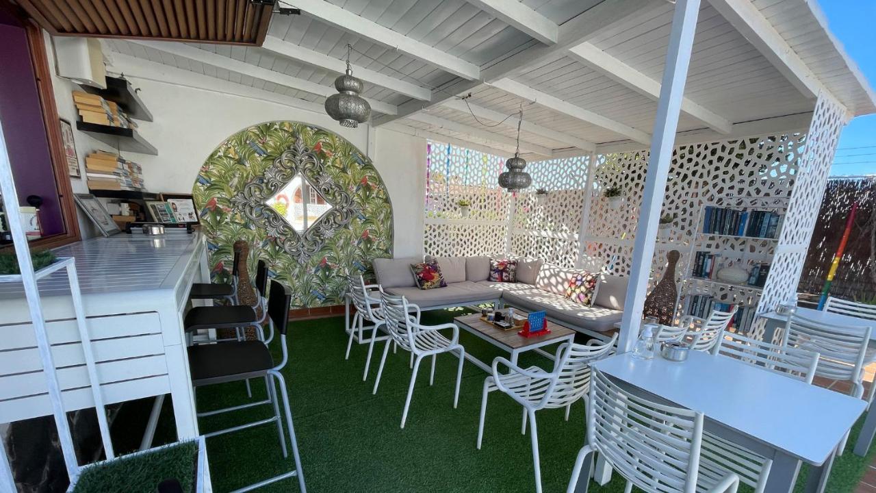 Rainbow Golf Bungalows, Gay Men-only Ferienpark 3*