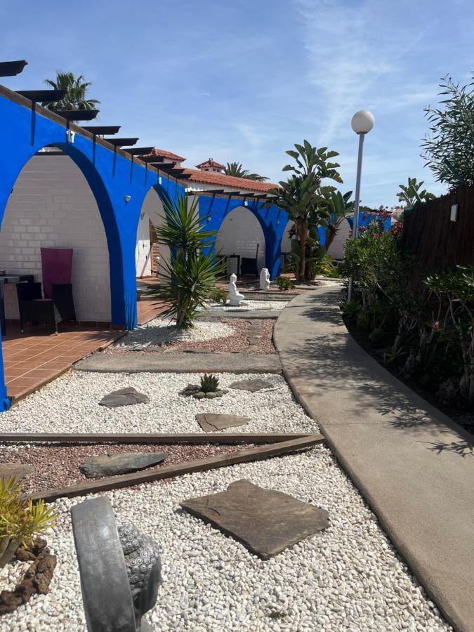 Rainbow Golf Bungalows, Gay Men-only Ferienpark